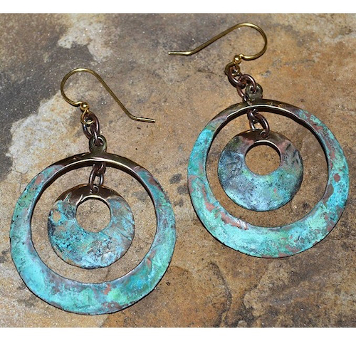 Click to view detail for EC-157 Earrings, Textured Circle Dangle $110
